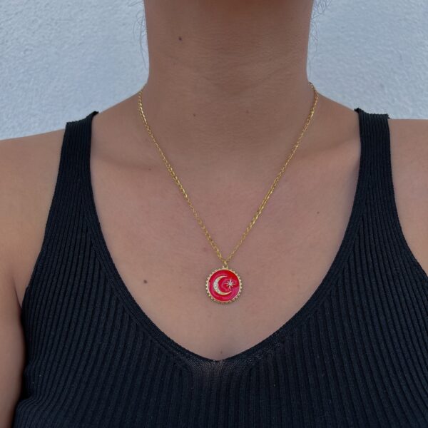 MOON NECKLACE