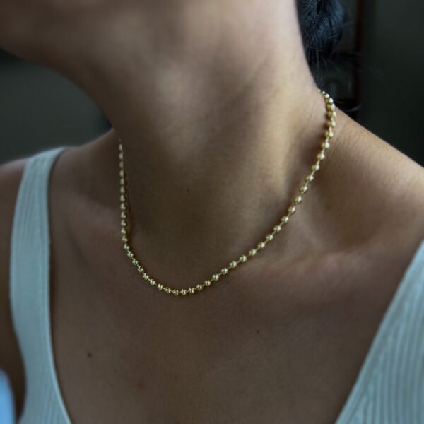 GOLDEN DOTS NECKLACE - Imagen 2