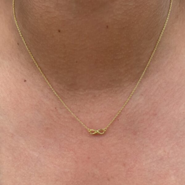 INFINITY GOLDEN NECKLACE
